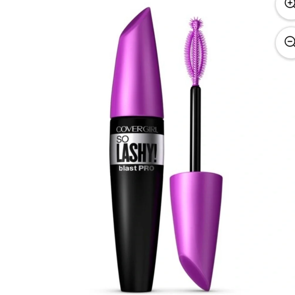 Covergirl So Lashy Mascara Extreme Black 785 NIB